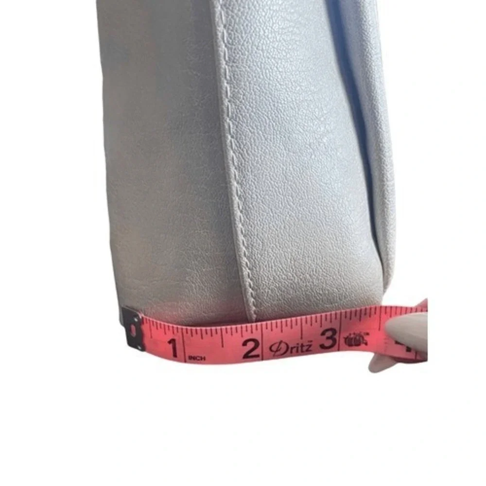 Bueno Crossbody Satchel Bag Women OS Dove Grey New Vegan Leather Top Handle Tote